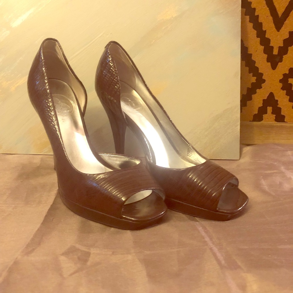 Deep Brown peep hole Jessica Simpson heels